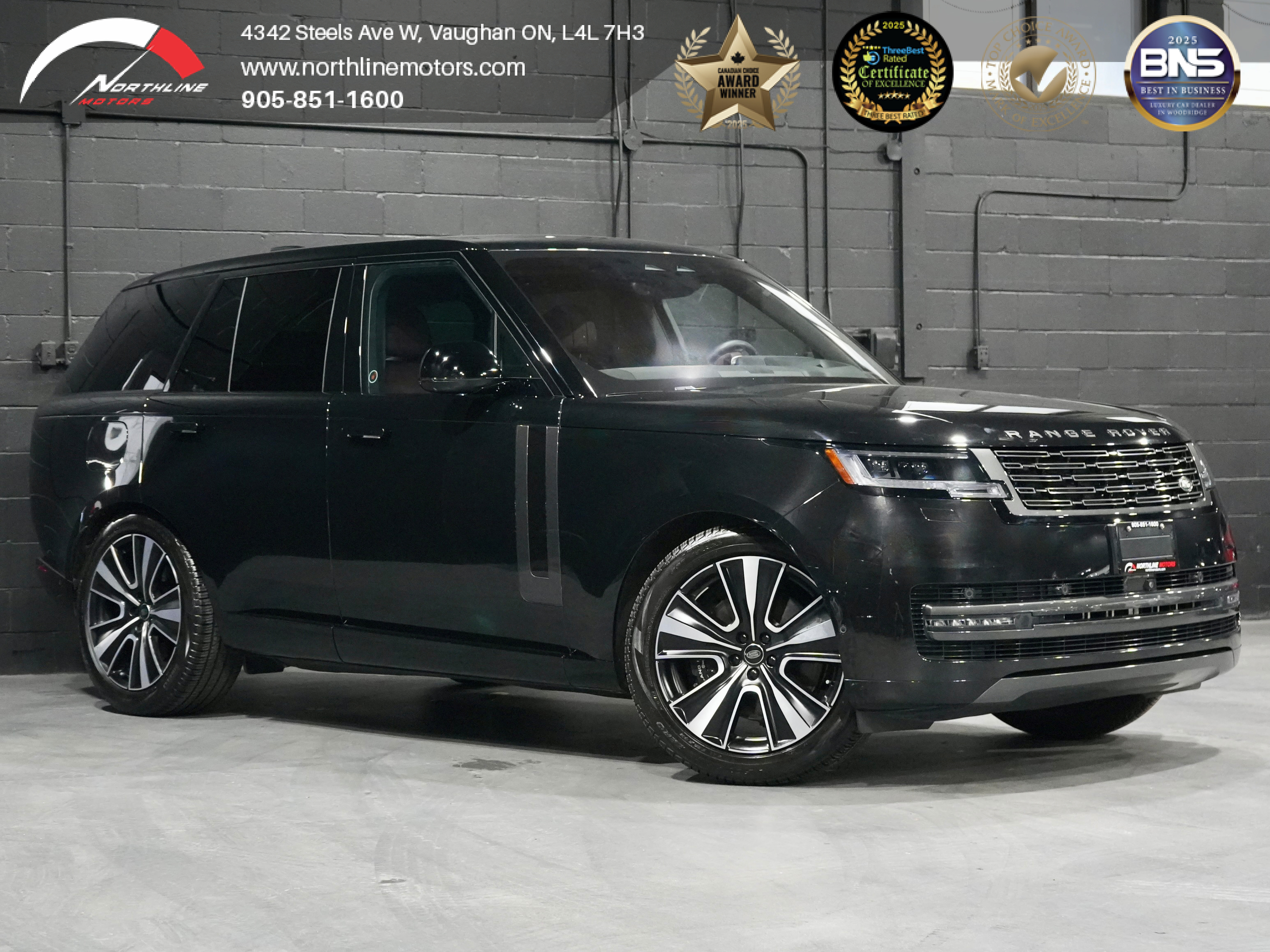 Black 2023 Land Rover Range Rover P530 SE AWD SUV / Crossover All-Wheel Drive 8-Speed Automatic