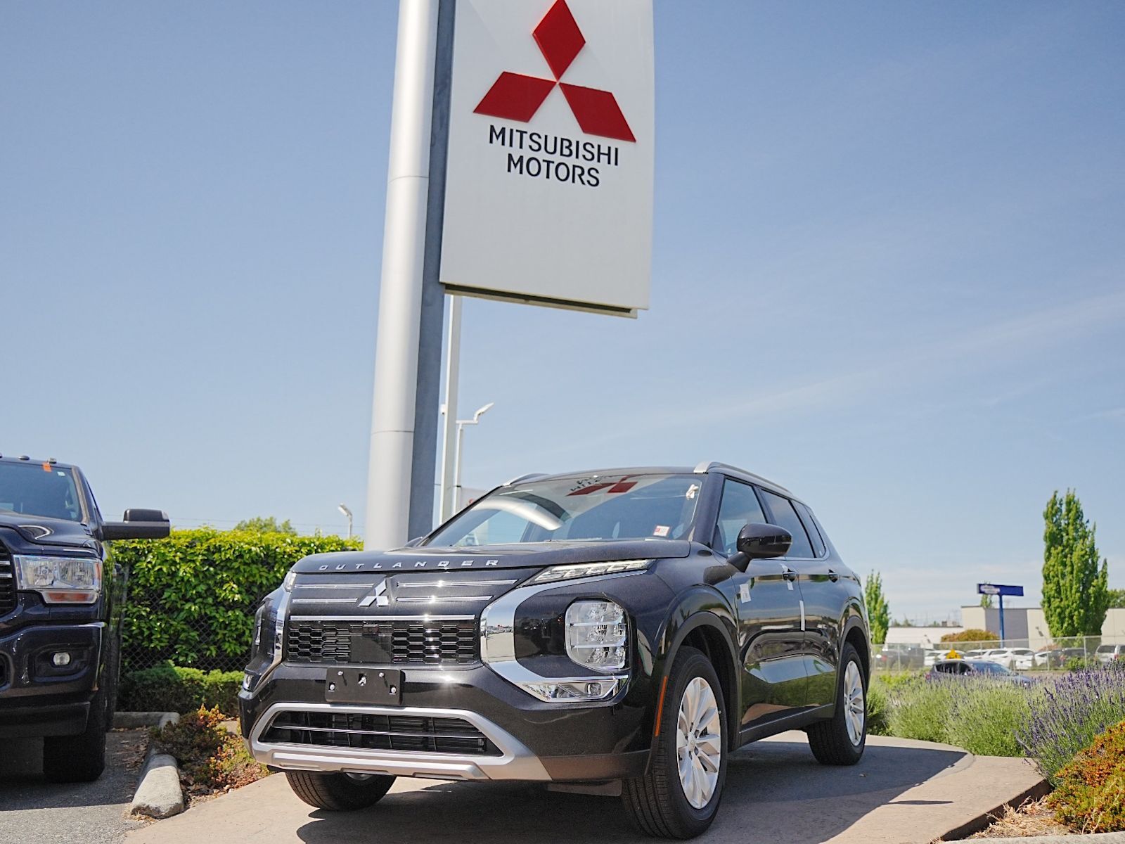 2026 Mitsubishi Outlander