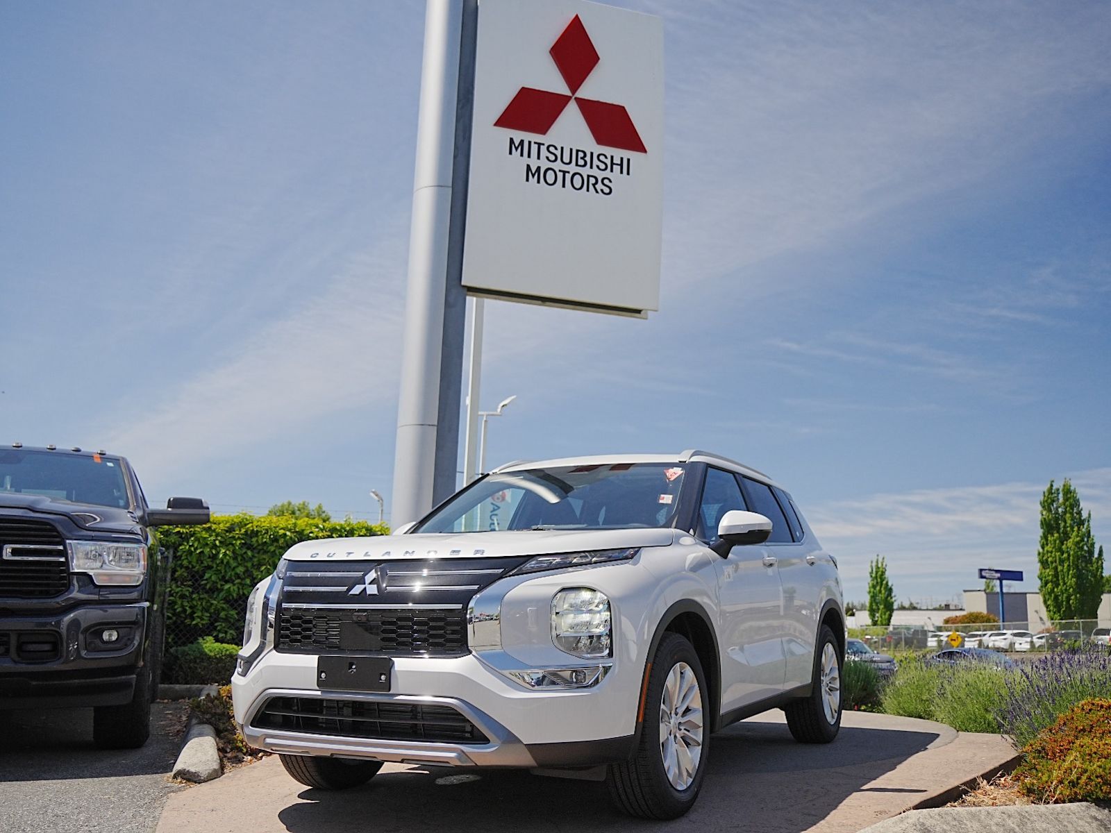 2026 Mitsubishi Outlander