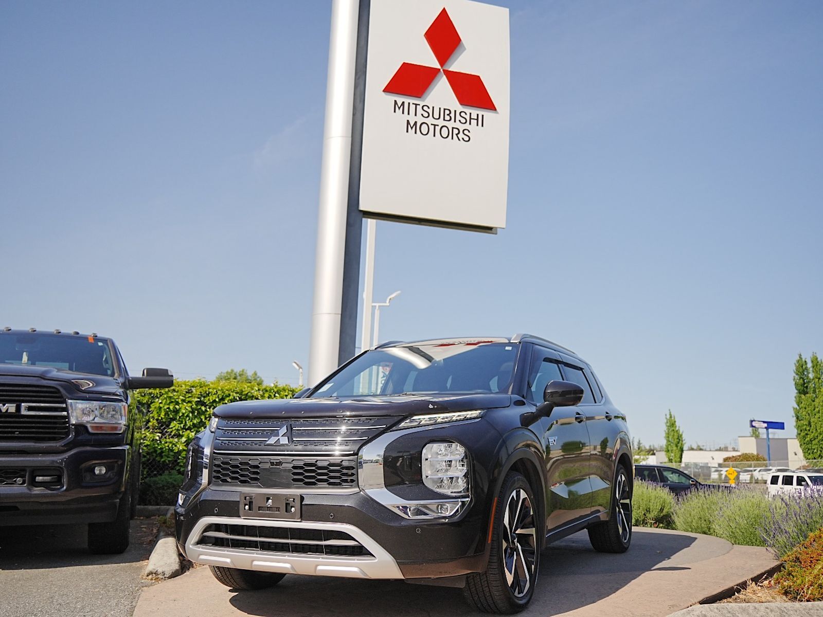2024 Mitsubishi Outlander