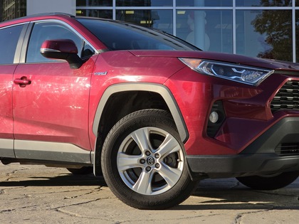 used 2021 Toyota RAV4 car, priced at $33,555