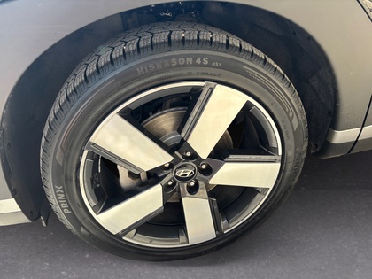 used 2025 Hyundai Santa Fe car, priced at $47,164