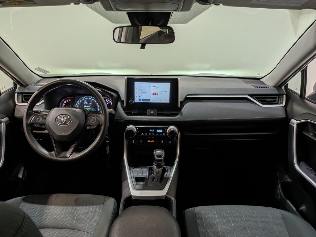Toyota RAV4 2024
