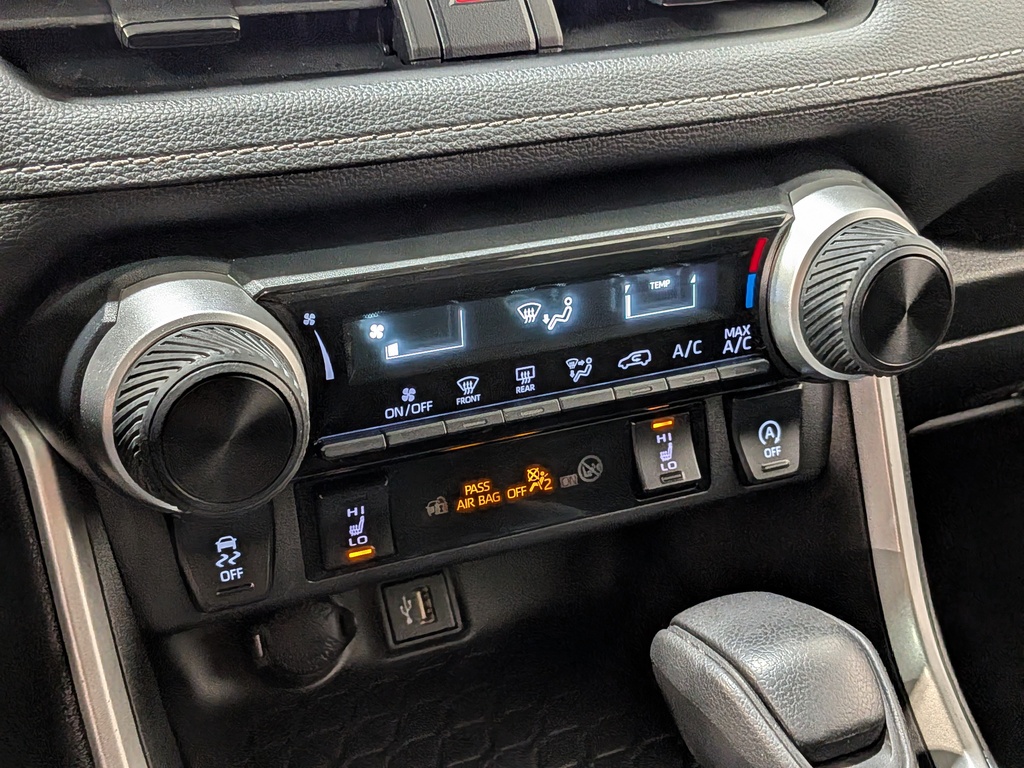 Toyota RAV4 2024