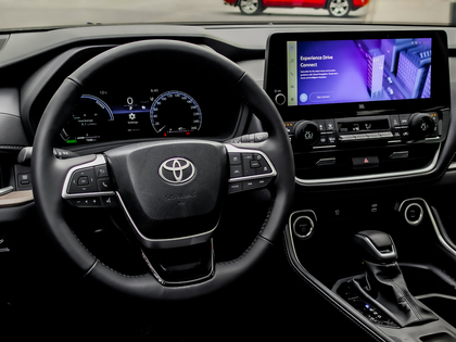 used 2026 Toyota Grand Highlander car, priced at $71,995