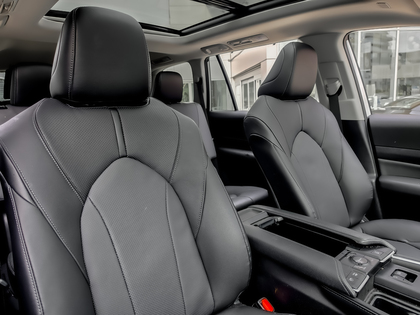 used 2026 Toyota Grand Highlander car, priced at $71,995