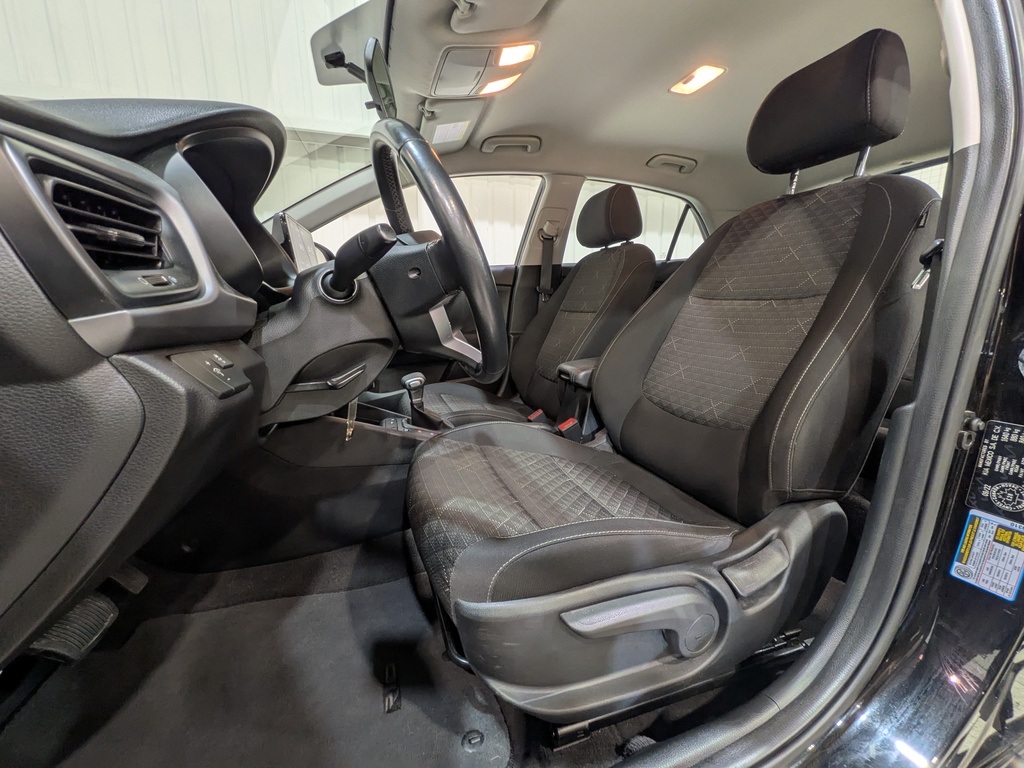 Kia Rio 5-door 2023