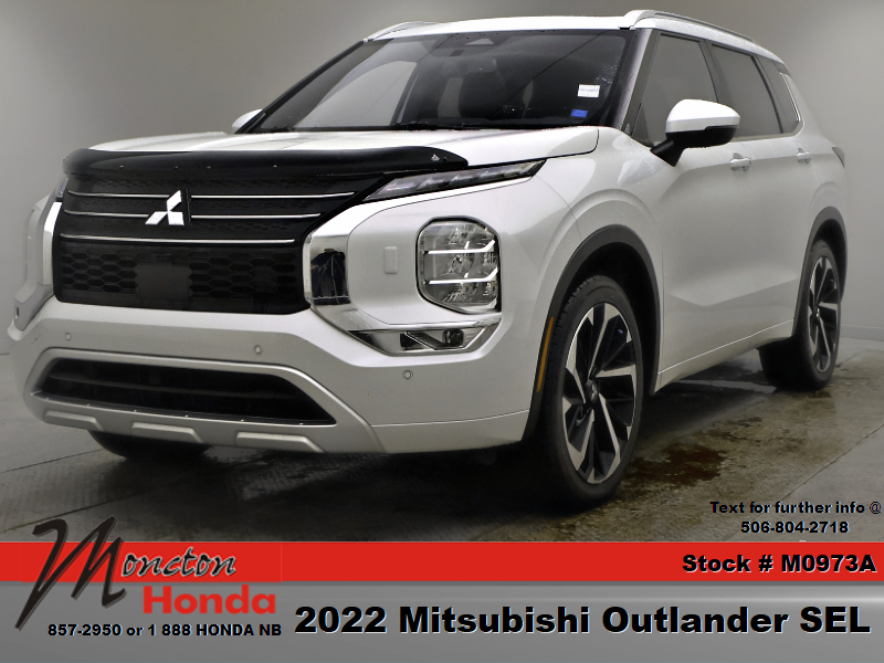 White 2022 Mitsubishi Outlander SEL S-AWC SUV / Crossover All-Wheel Drive Continuously Variable Transmission