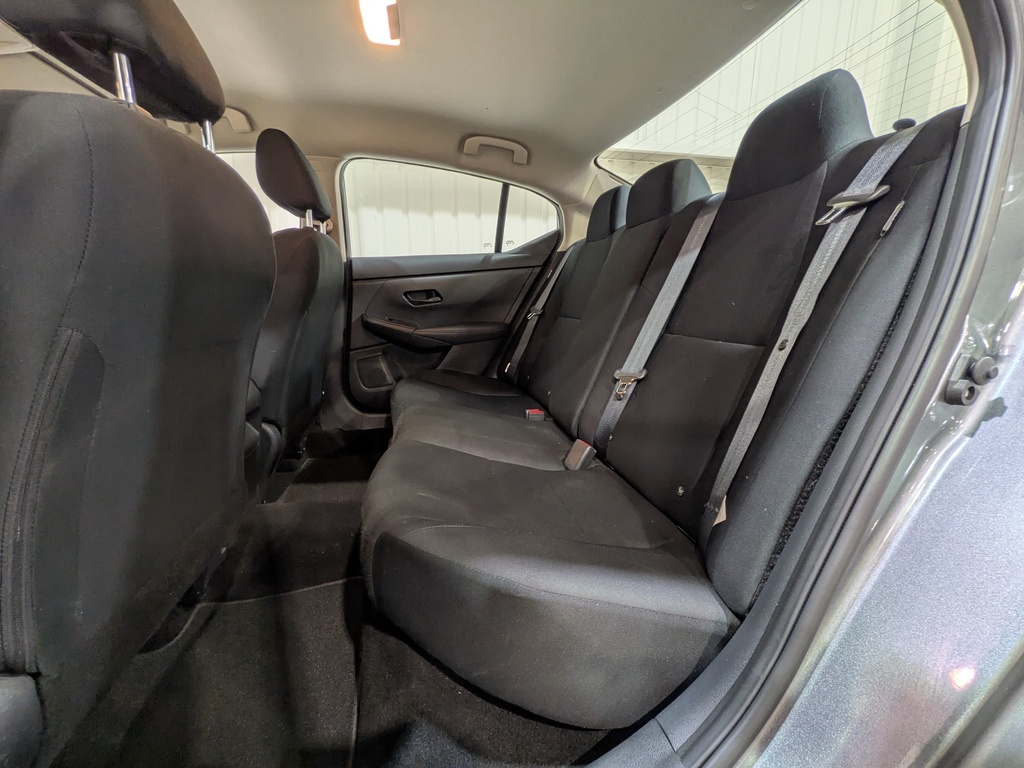 Nissan Sentra 2024