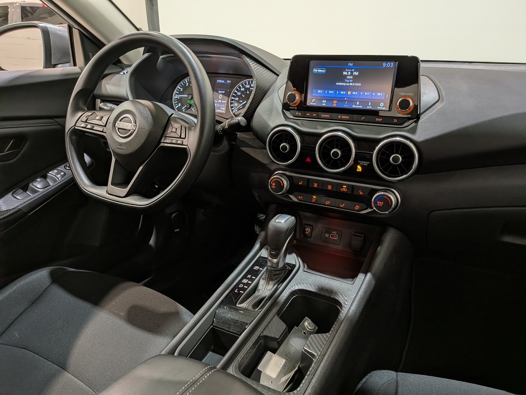 Nissan Sentra 2024