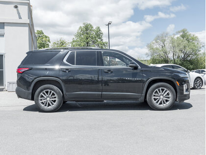 used 2023 Chevrolet Traverse car, priced at $33,495