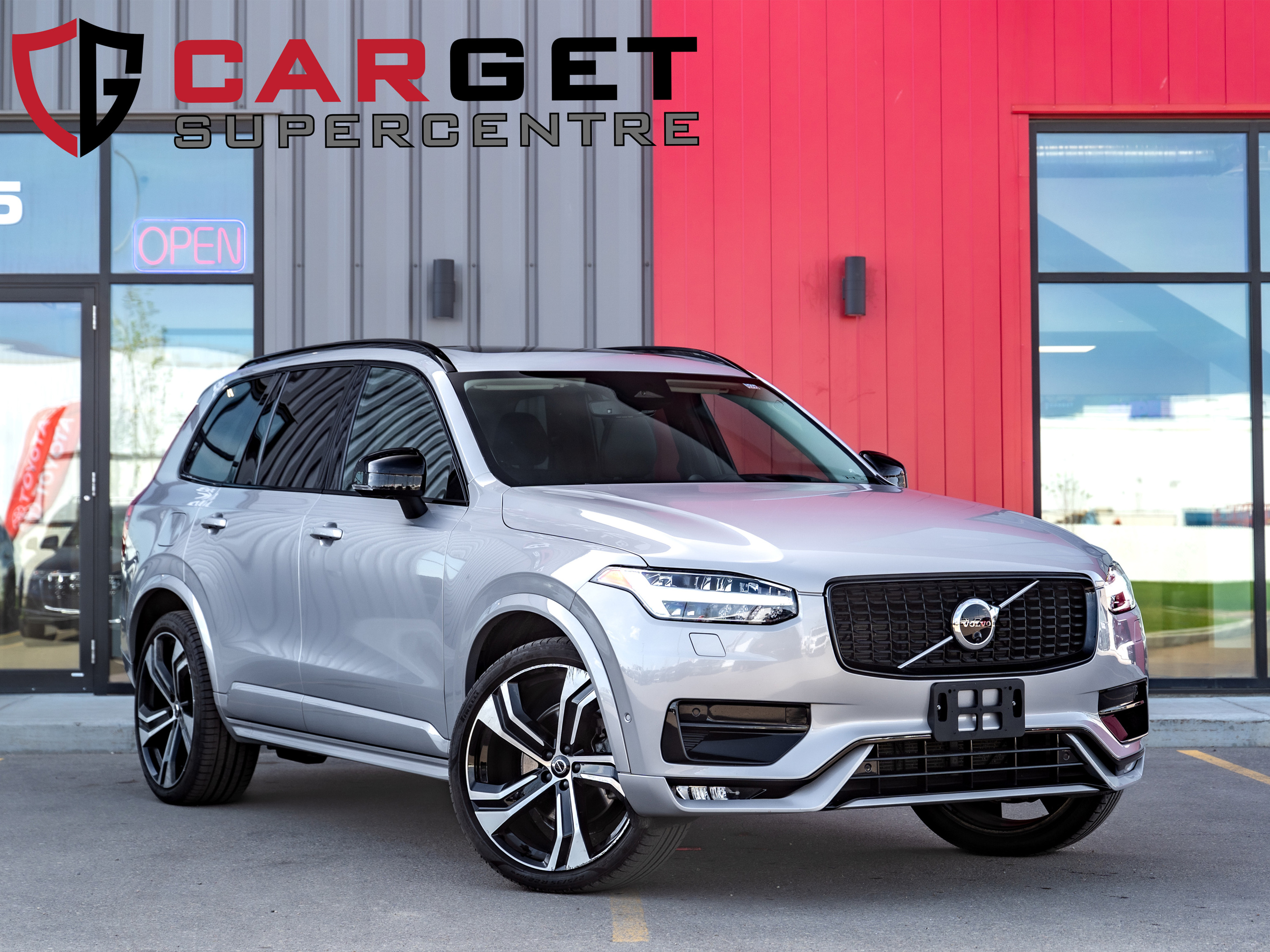 2023 Volvo XC90 B6 Ultimate Dark Theme AWD