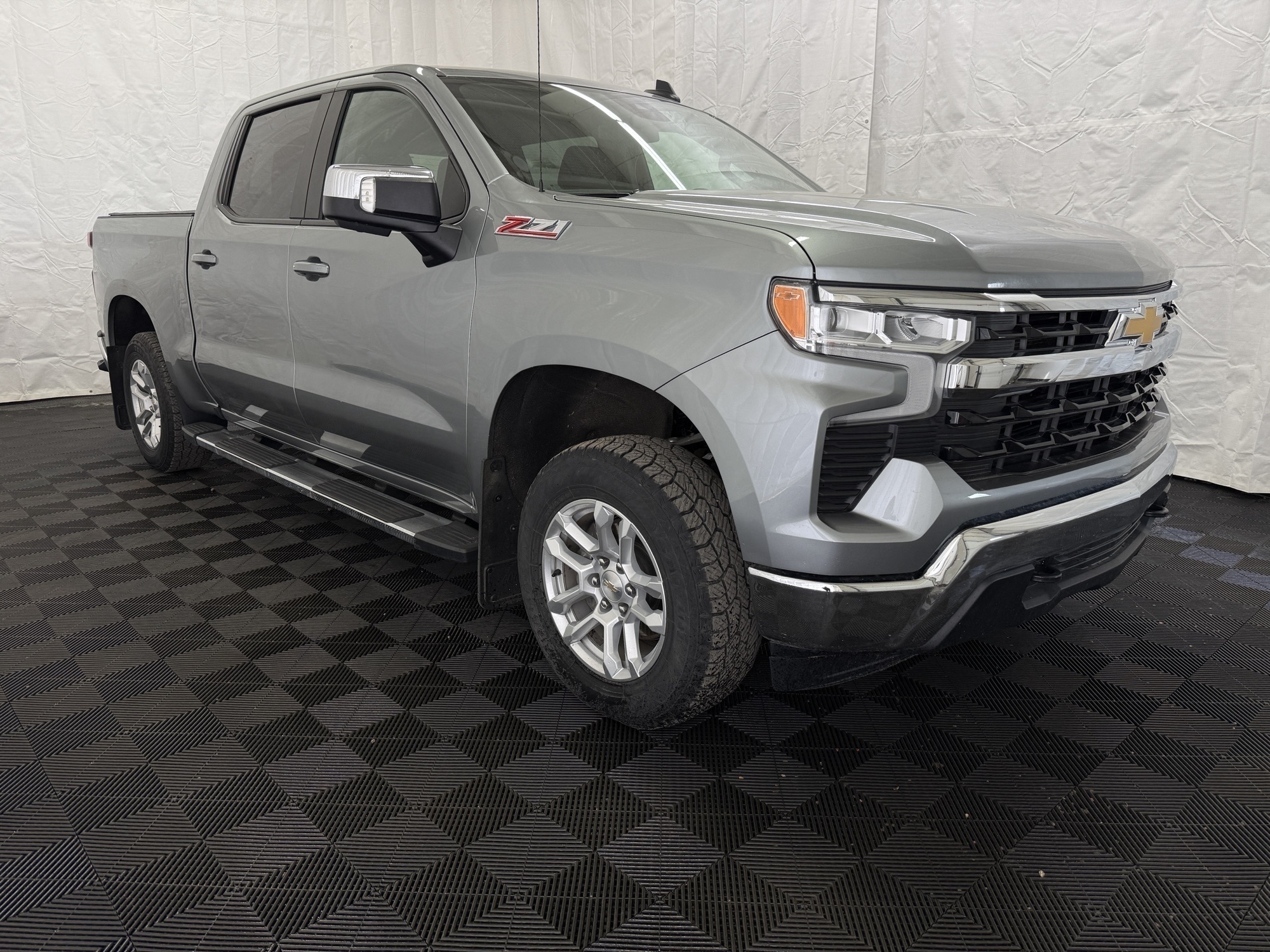 Gray 2023 Chevrolet Silverado 1500 LT Crew Cab 4WD Pickup Truck Four-Wheel Drive Automatic