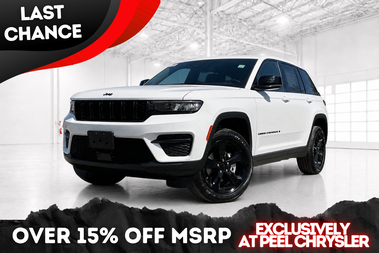 White 2025 Jeep Grand Cherokee Altitude 4WD SUV / Crossover Four-Wheel Drive 8-Speed Automatic