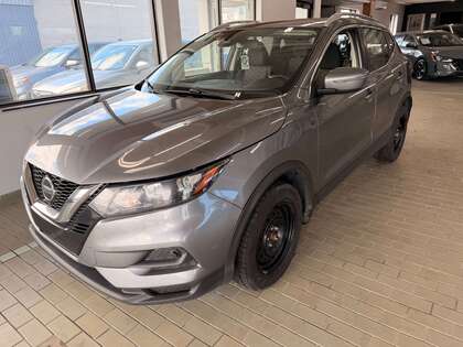 Silver 2023 Nissan Qashqai SV AWD SUV / Crossover Automatic
