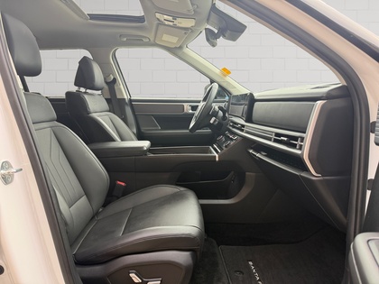 used 2024 Hyundai Santa Fe car, priced at $41,503