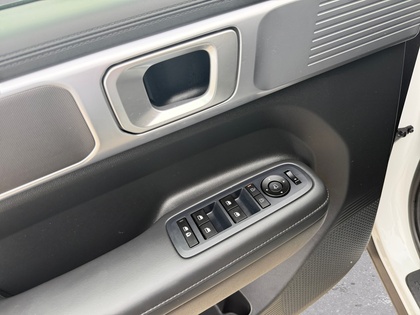 used 2024 Hyundai Santa Fe car, priced at $41,503