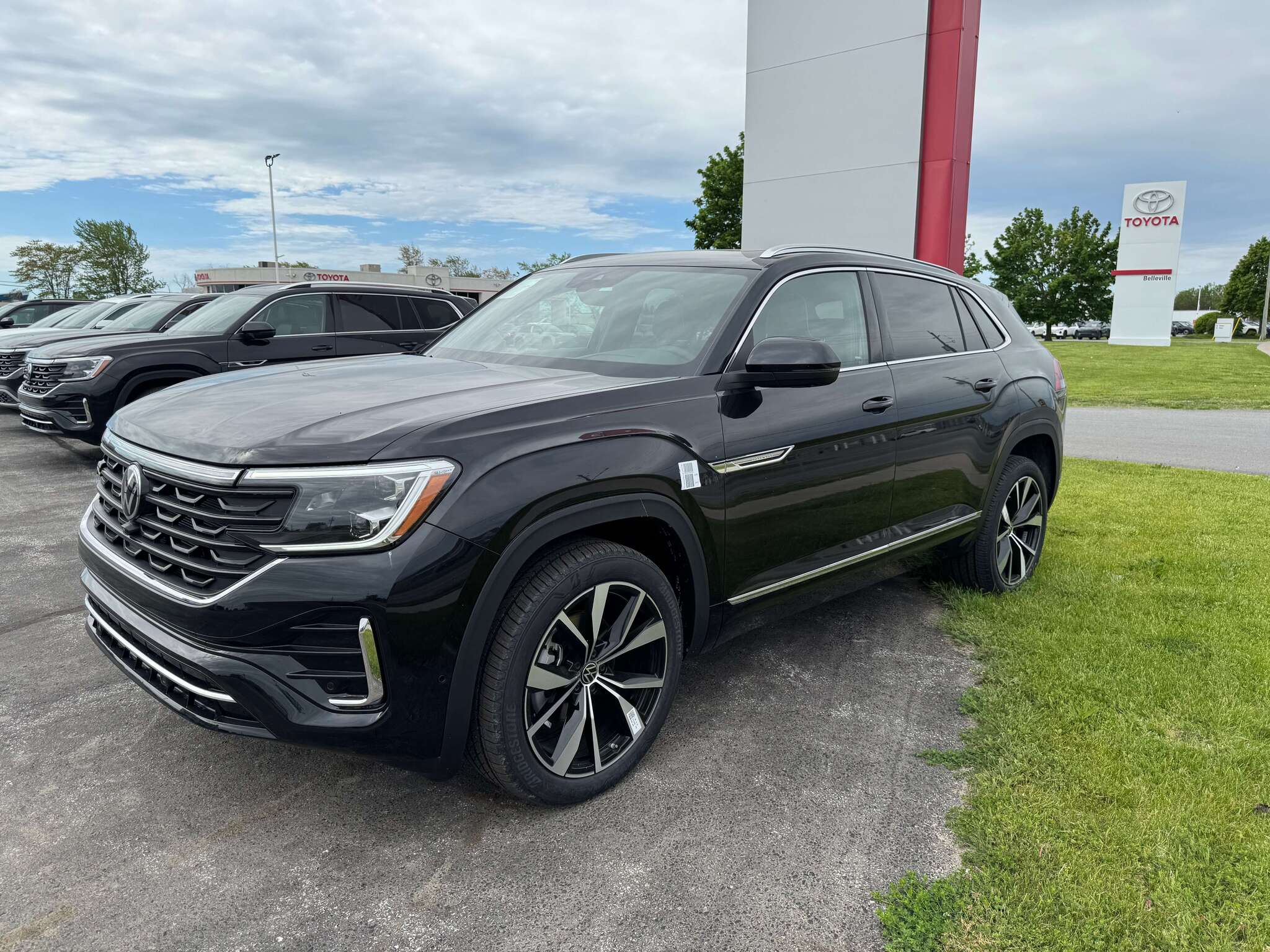 2026 Volkswagen Atlas Cross Sport