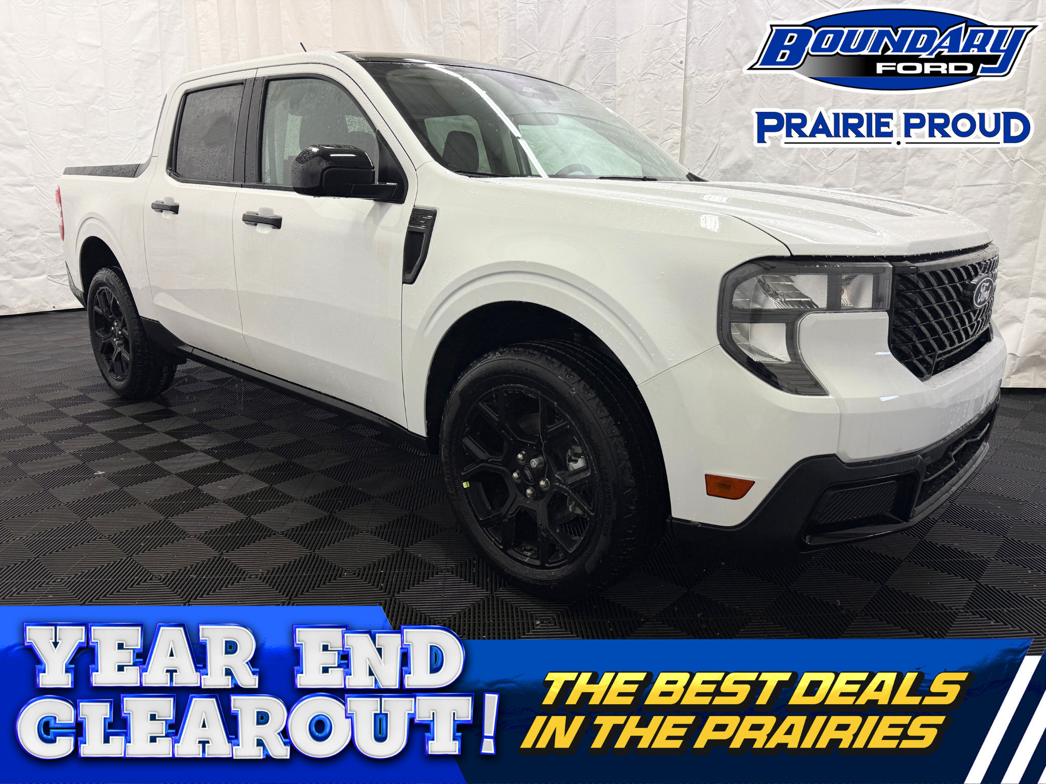 White 2026 Ford Maverick XLT SuperCrew AWD Pickup Truck All-Wheel Drive Automatic