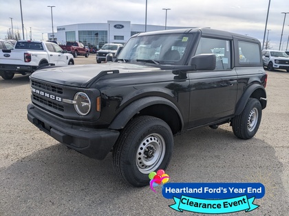 Black 2026 Ford Bronco 2-Door 4WD SUV / Crossover Four-Wheel Drive 7-Speed Manual