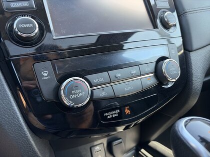 used 2017 Nissan Rogue car, priced at $19,999