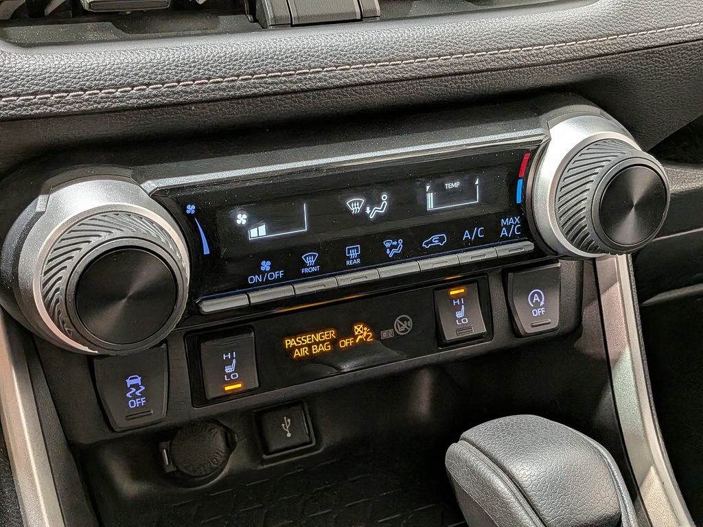 Toyota RAV4 2021
