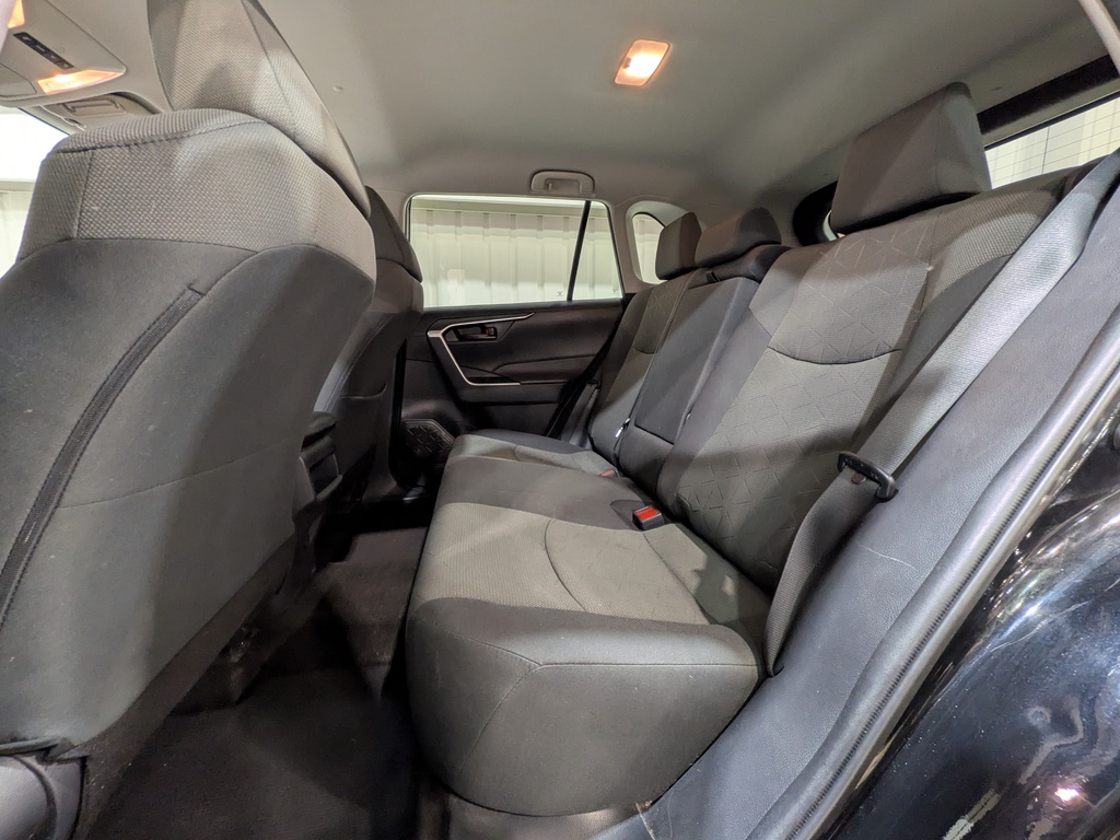 Toyota RAV4 2021