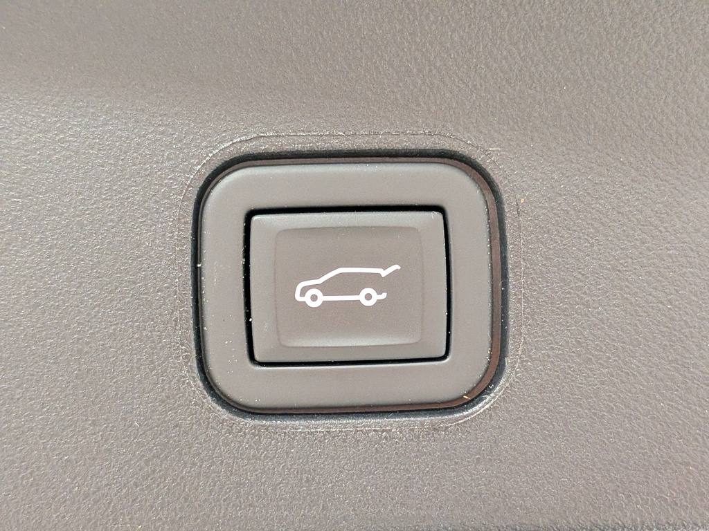 Cadillac LYRIQ 2024