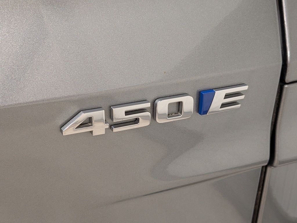Cadillac LYRIQ 2024