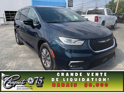 Blue 2025 Chrysler Pacifica Hybrid Select FWD Minivan Front-Wheel Drive Automatic