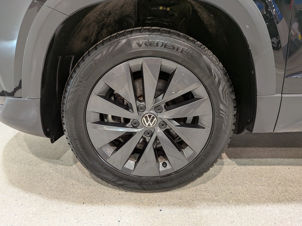 Volkswagen Taos 2024