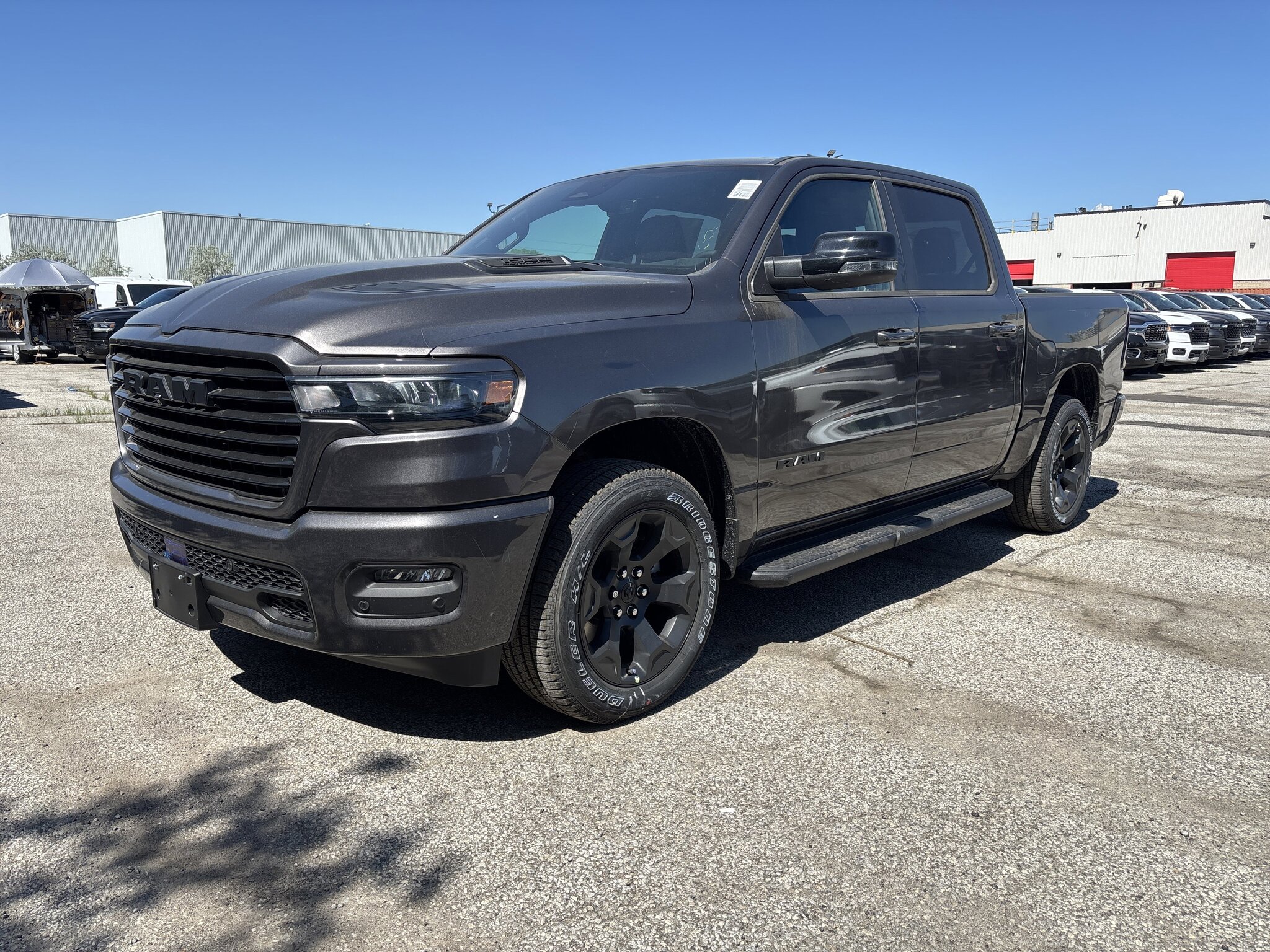 2026 RAM 1500 Sport 4x4 Crew Cab 5'7" Box Truck