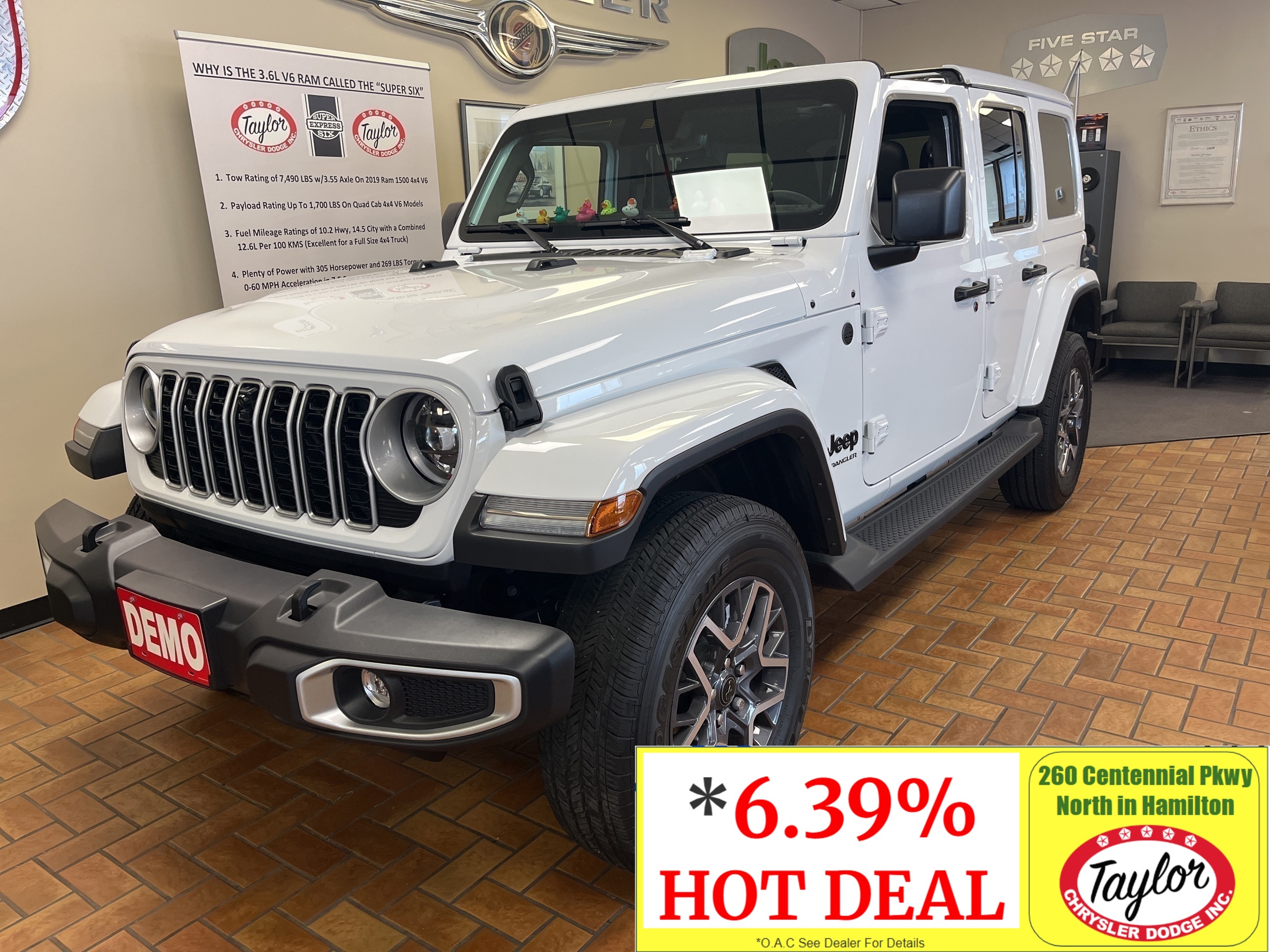White 2025 Jeep Wrangler Sahara 4-Door 4WD SUV / Crossover Four-Wheel Drive 8-Speed Automatic
