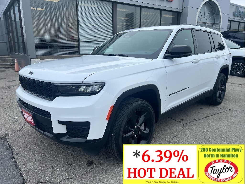 White 2025 Jeep Grand Cherokee L Altitude 4WD SUV / Crossover Four-Wheel Drive 8-Speed Automatic