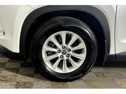 used 2024 Toyota Grand Highlander car, priced at $48,998