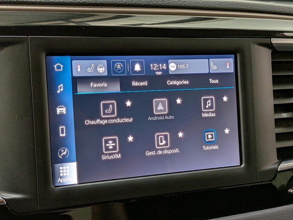 Chrysler Grand Caravan 2023
