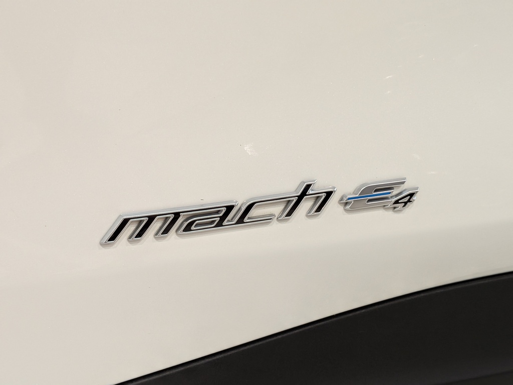 Ford Mustang Mach-E 2023