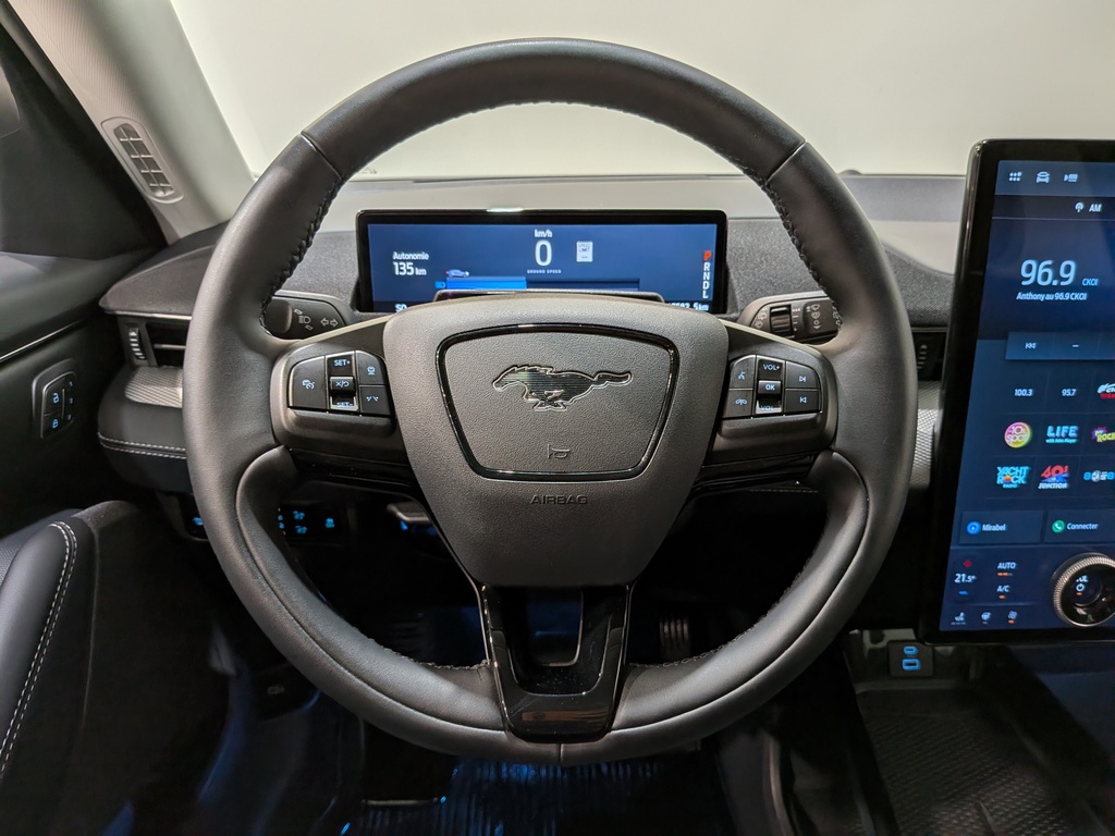 Ford Mustang Mach-E 2023