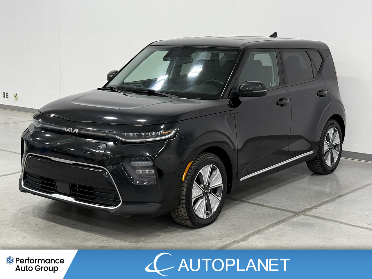 2023 Kia Soul EV EV Premium, 248 Km Range (est), Navi, Heated Seats