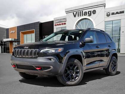 Black 2020 Jeep Cherokee Trailhawk 4WD SUV / Crossover Four-Wheel Drive Automatic