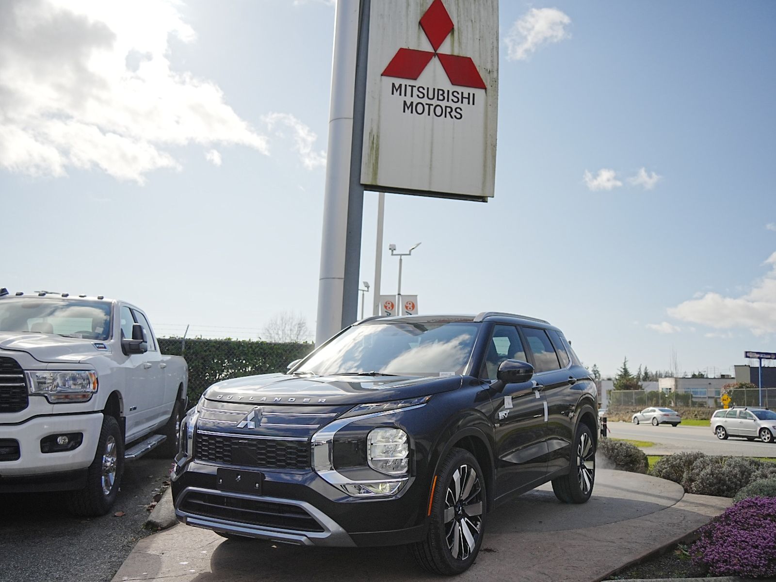 2026 Mitsubishi Outlander PHEV