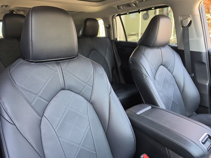 used 2024 Toyota Highlander car, priced at $58,495