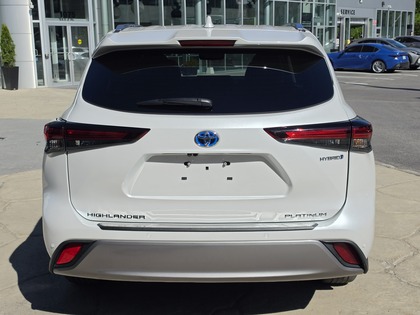 used 2024 Toyota Highlander car, priced at $58,495