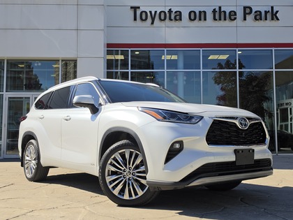 used 2024 Toyota Highlander car, priced at $58,495