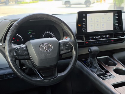 used 2024 Toyota Sienna car, priced at $53,995