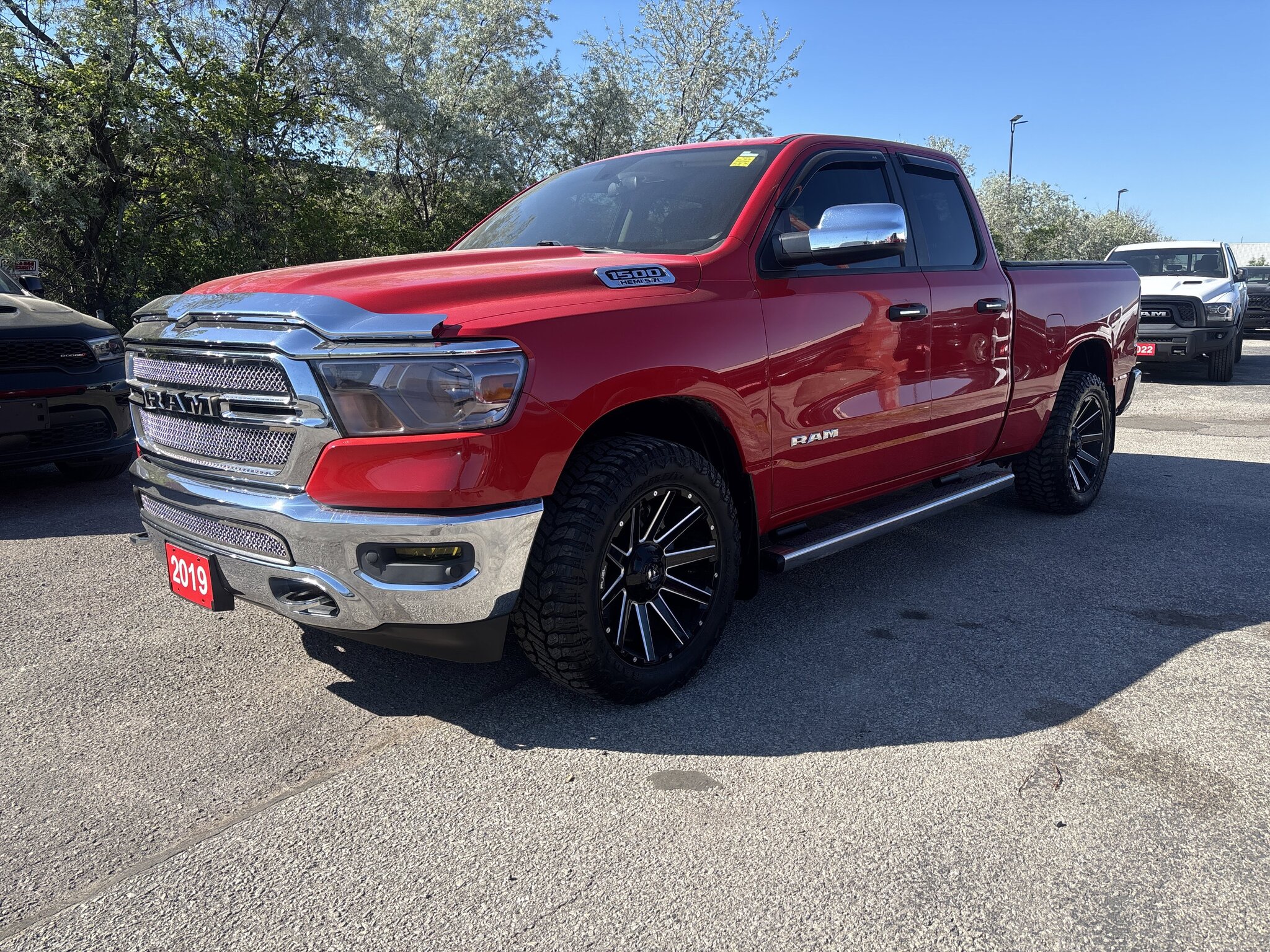 2019 RAM 1500 Tradesman 4x4 Quad Cab 6'4" Box Truck