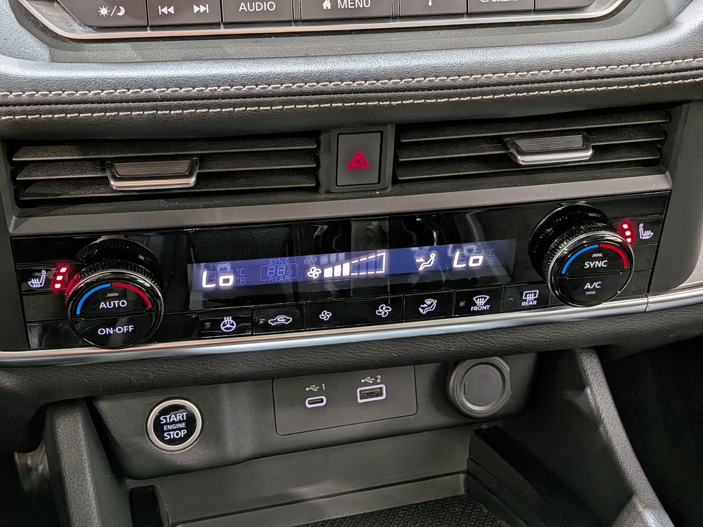 Nissan Rogue 2023