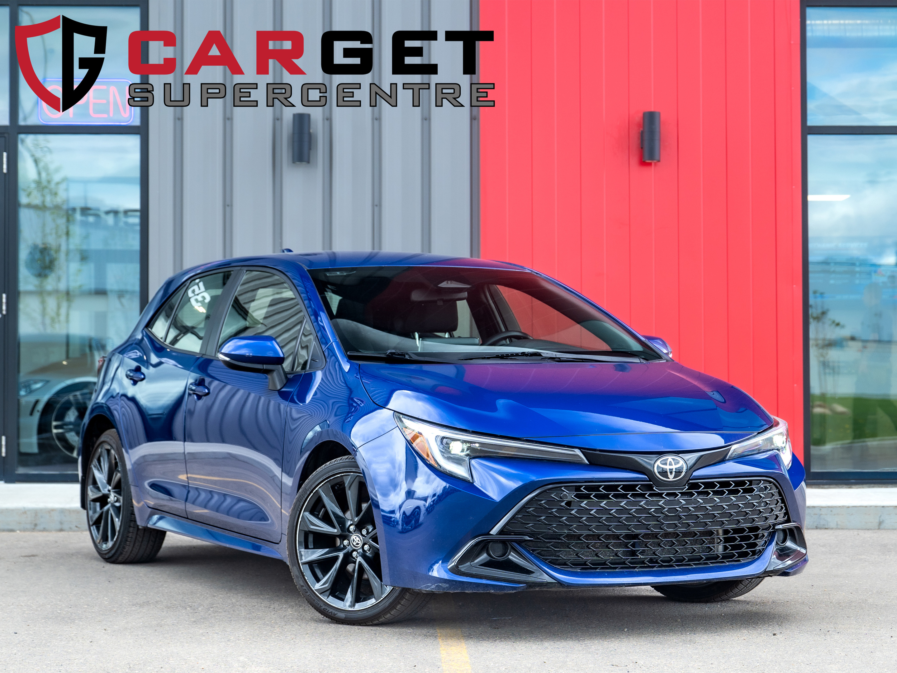 2024 Toyota Corolla Hatchback SE FWD