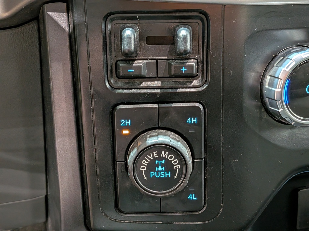 Ford F-150 2023