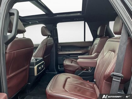 used 2024 Ford Expedition car, priced at $59,888